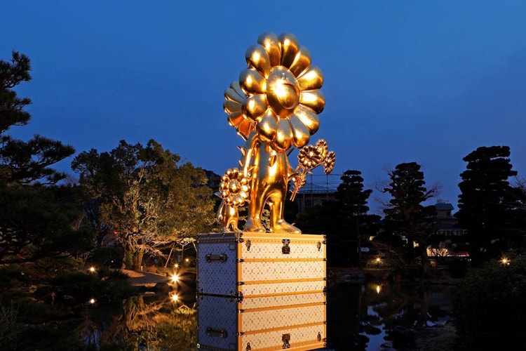 Louis Vuitton and Takashi Murakami's 'Flower Parent and Child' Sculpture Floats at the Kyocera Museum of Art